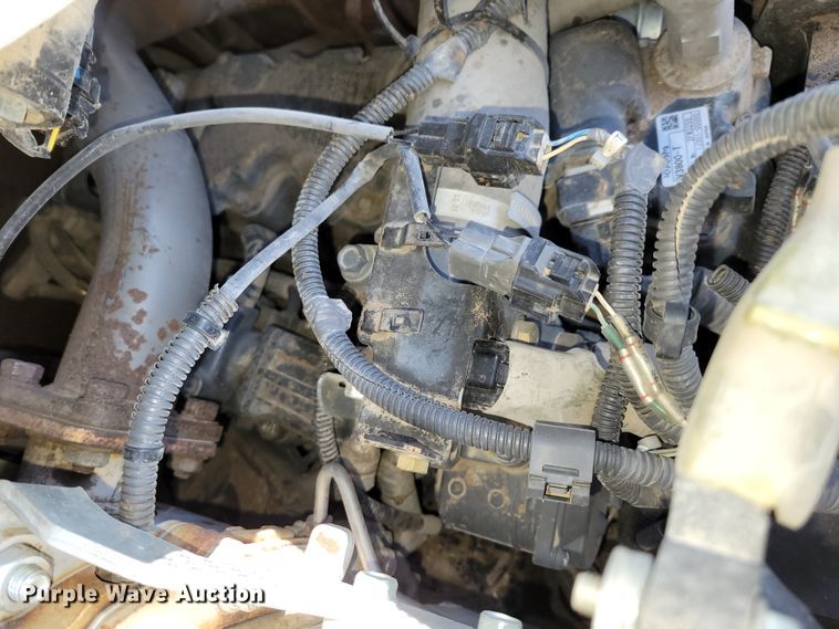 image for item DN7354 2016 Takeuchi TL10  tracked skid steer loader