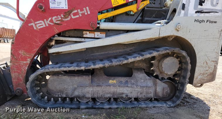 image for item DN7354 2016 Takeuchi TL10  tracked skid steer loader