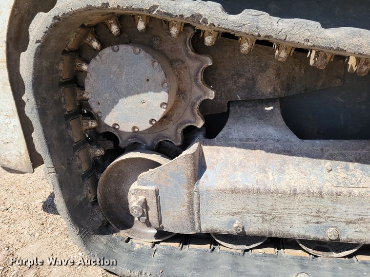 image for item DN7354 2016 Takeuchi TL10  tracked skid steer loader