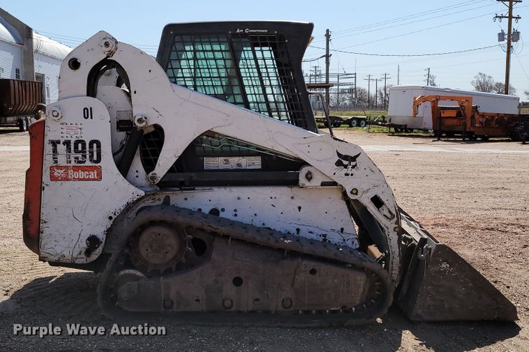 image for item DN7355 2009 Bobcat T190  tracked skid steer loader