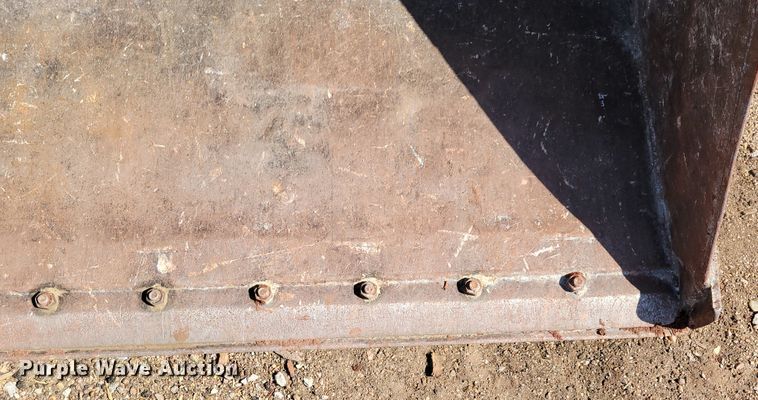 image for item DN7355 2009 Bobcat T190  tracked skid steer loader