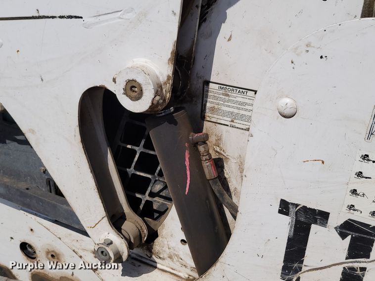 image for item DN7355 2009 Bobcat T190  tracked skid steer loader