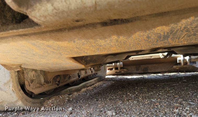 image for item DN7355 2009 Bobcat T190  tracked skid steer loader