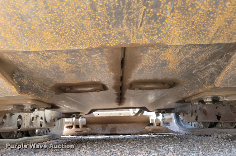 image for item DN7355 2009 Bobcat T190  tracked skid steer loader