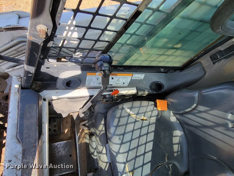 image for item DN7355 2009 Bobcat T190  tracked skid steer loader