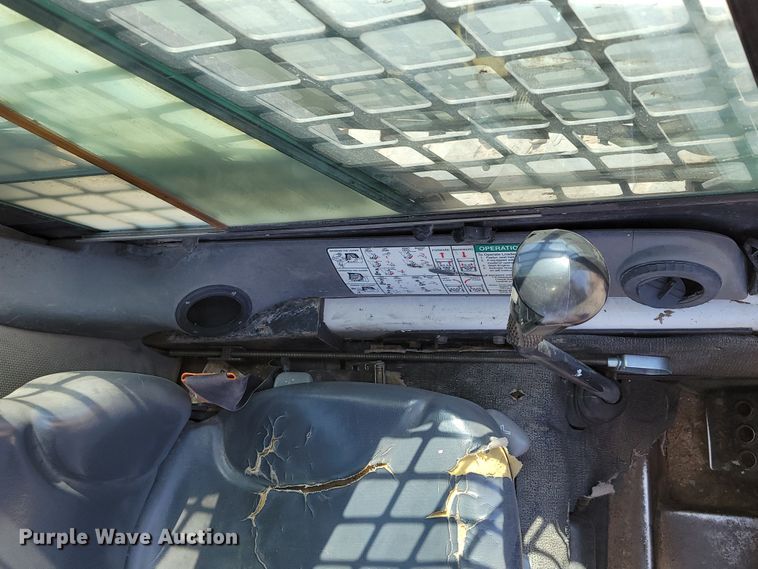 image for item DN7355 2009 Bobcat T190  tracked skid steer loader