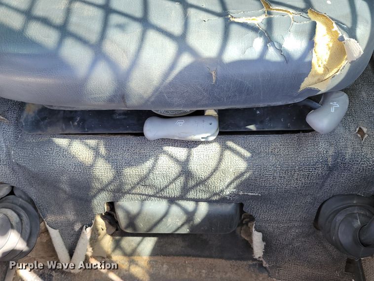 image for item DN7355 2009 Bobcat T190  tracked skid steer loader