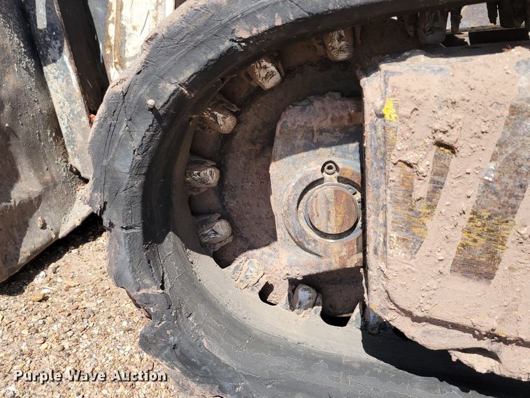 image for item DN7355 2009 Bobcat T190  tracked skid steer loader