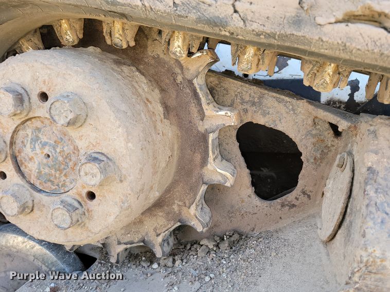 image for item DN7355 2009 Bobcat T190  tracked skid steer loader