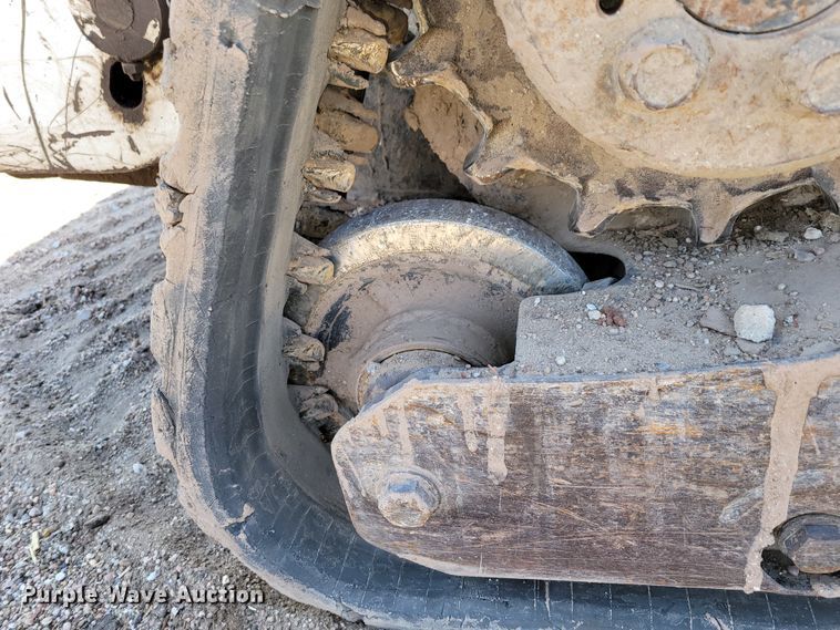 image for item DN7355 2009 Bobcat T190  tracked skid steer loader