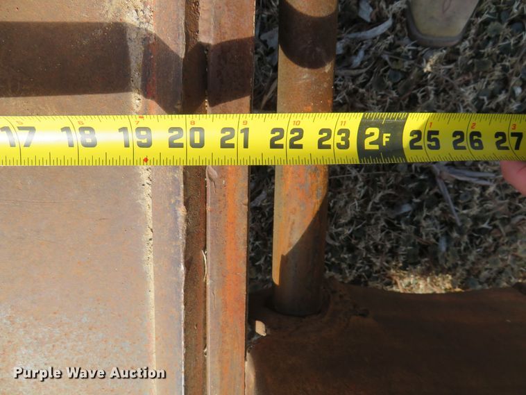 image for item DN7925 2003 Belshe T-16  equipment trailer