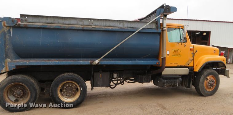image for item DN7959 1998 International 2554  dump truck