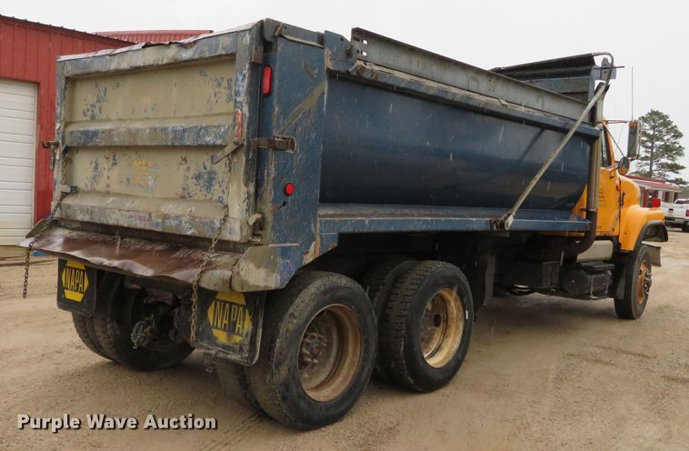 image for item DN7959 1998 International 2554  dump truck