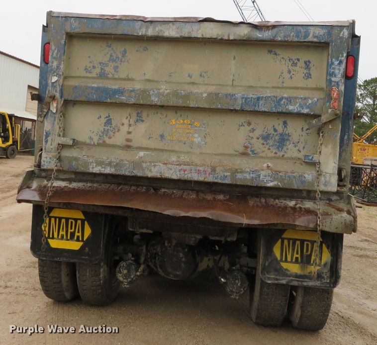 image for item DN7959 1998 International 2554  dump truck