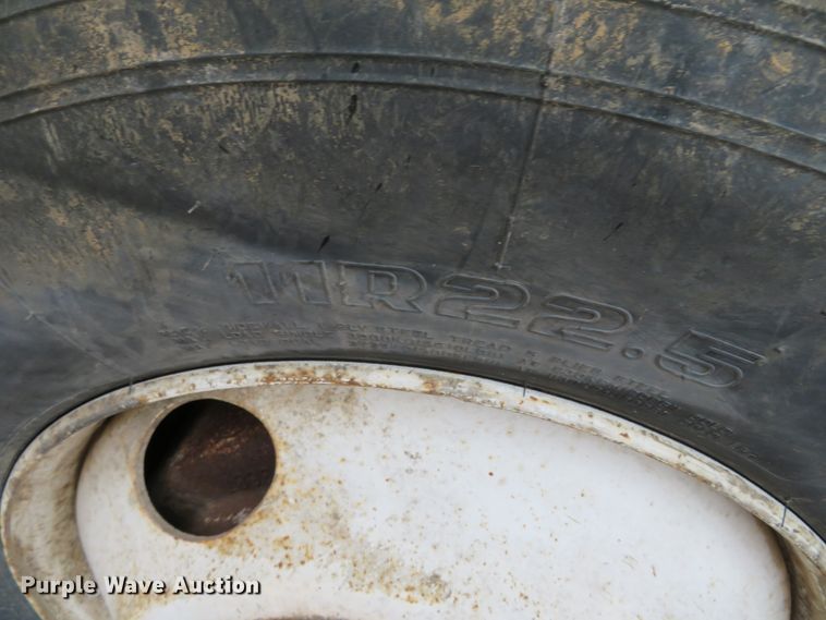 image for item DN7959 1998 International 2554  dump truck