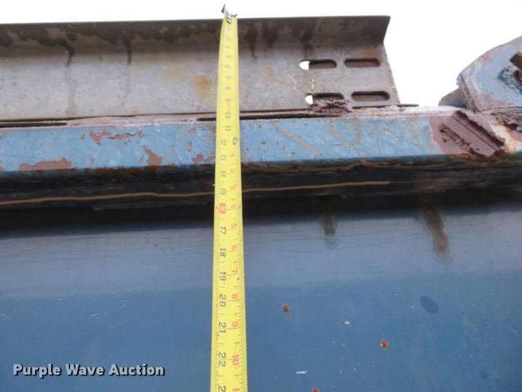 image for item DN7959 1998 International 2554  dump truck