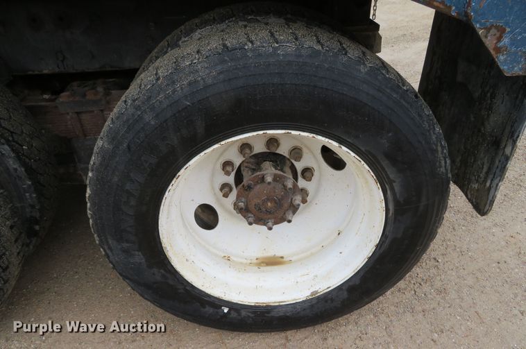 image for item DN7959 1998 International 2554  dump truck