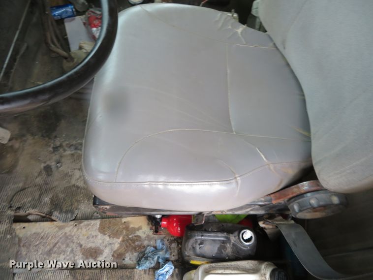 image for item DN7959 1998 International 2554  dump truck