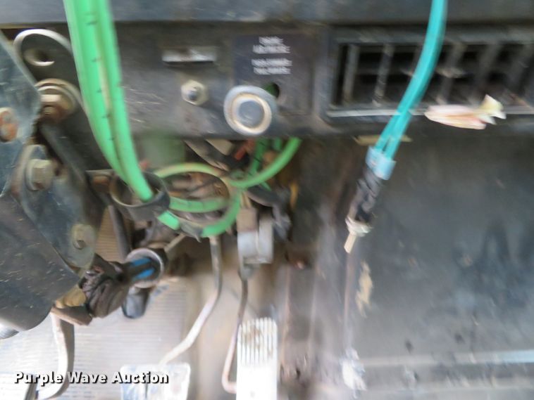 image for item DN7959 1998 International 2554  dump truck