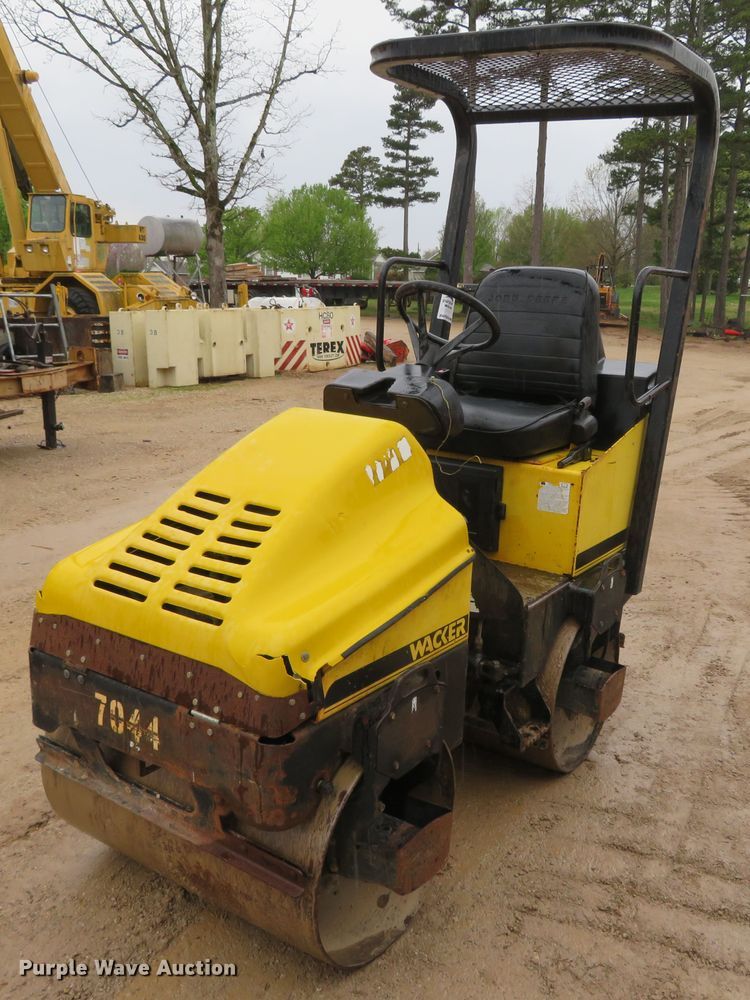 image for item DN7960 2000 Wacker RD11A  double drum vibratory roller