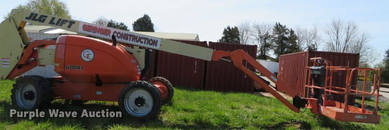 image for item DN7962 2011 JLG 600AJ  boom lift