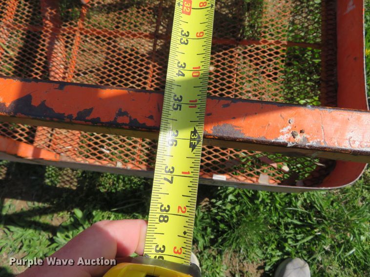 image for item DN7962 2011 JLG 600AJ  boom lift