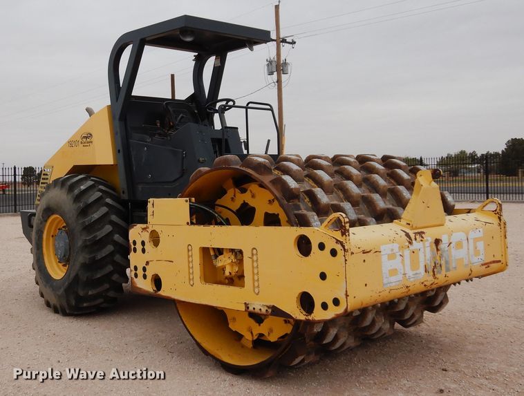 image for item DP3949 2001 Bomag BW213PDH-3  single drum roller