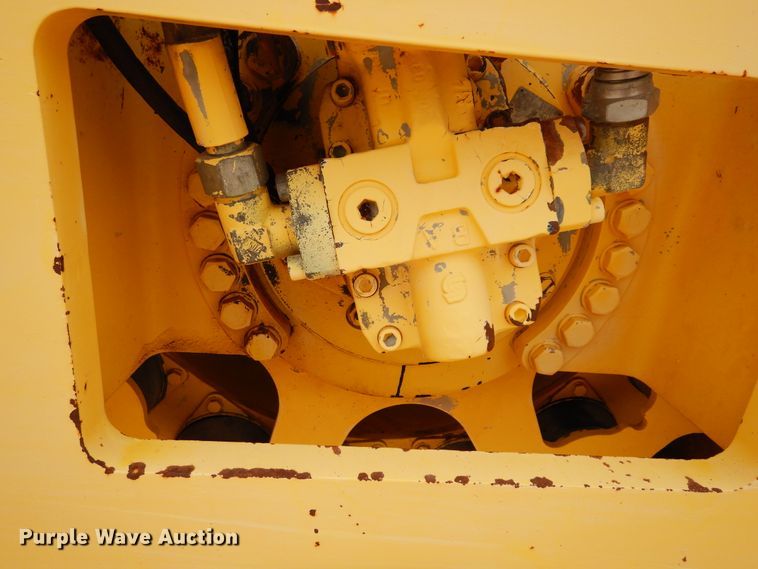 image for item DP3949 2001 Bomag BW213PDH-3  single drum roller