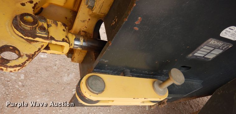 image for item DP3949 2001 Bomag BW213PDH-3  single drum roller