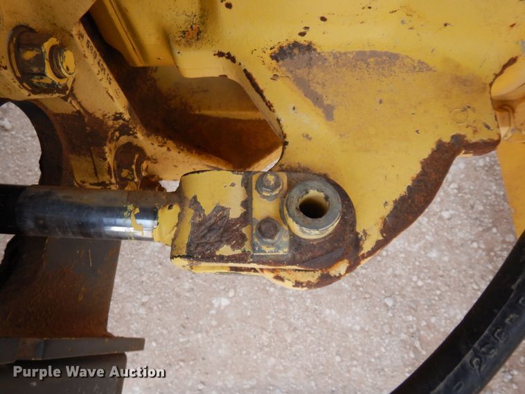 image for item DP3949 2001 Bomag BW213PDH-3  single drum roller