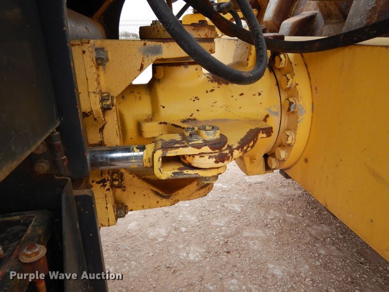 image for item DP3949 2001 Bomag BW213PDH-3  single drum roller
