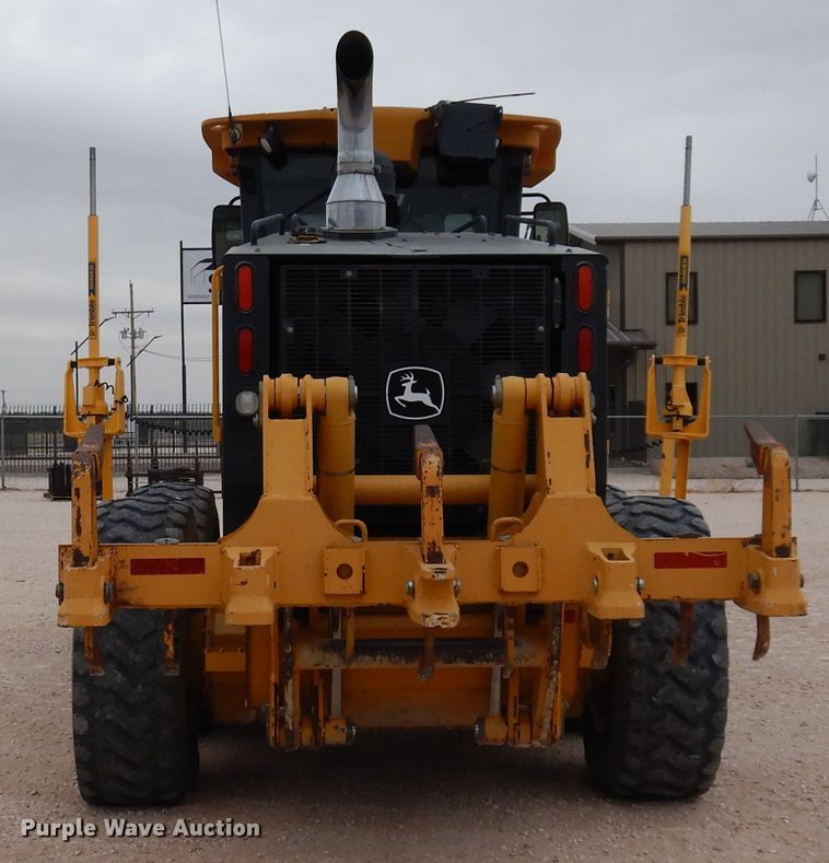 image for item DP3951 2012 John Deere 672G motor grader