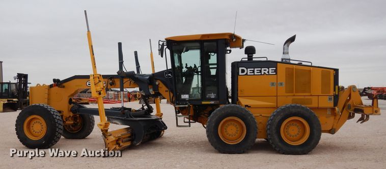 image for item DP3951 2012 John Deere 672G motor grader