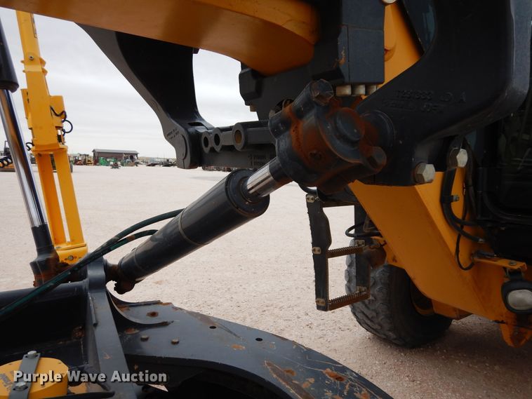 image for item DP3951 2012 John Deere 672G motor grader