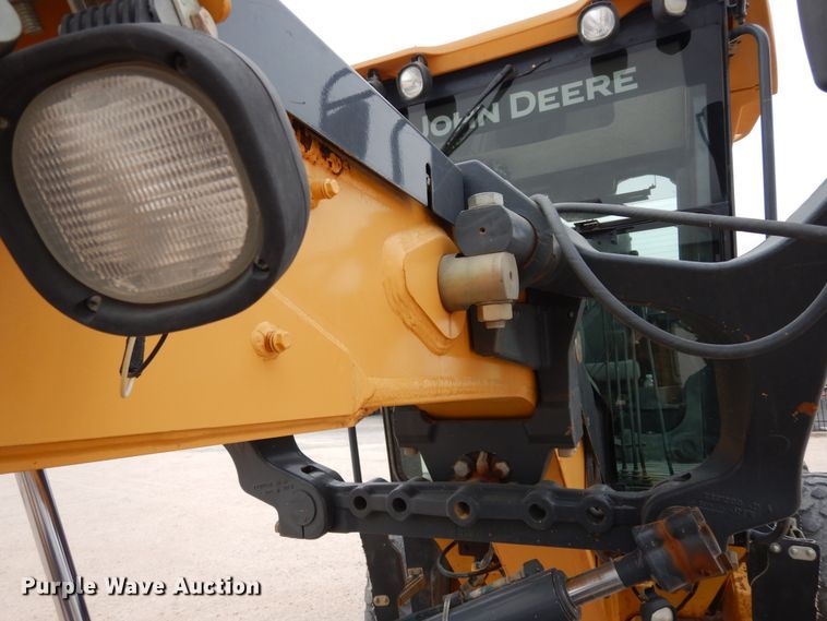 image for item DP3951 2012 John Deere 672G motor grader