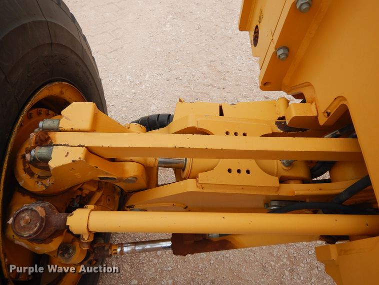 image for item DP3951 2012 John Deere 672G motor grader