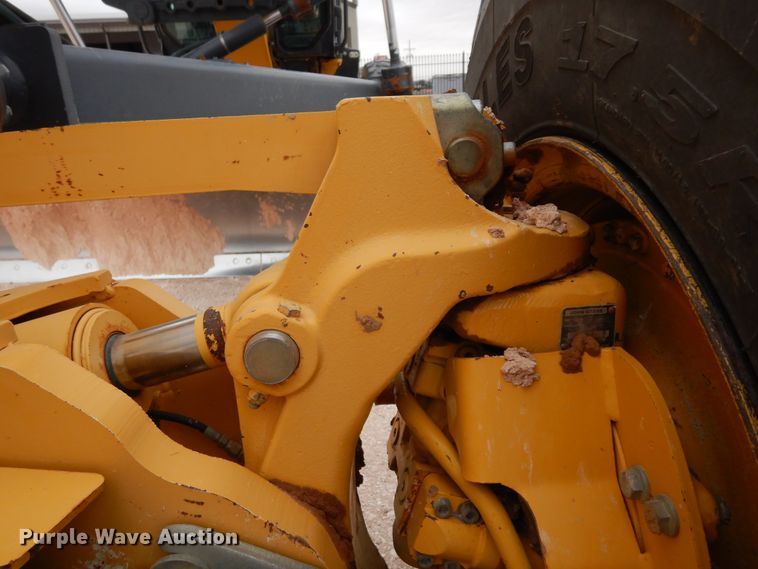 image for item DP3951 2012 John Deere 672G motor grader