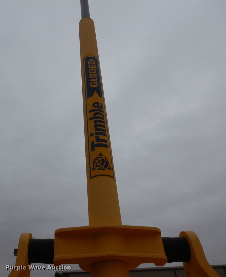 image for item DP3951 2012 John Deere 672G motor grader