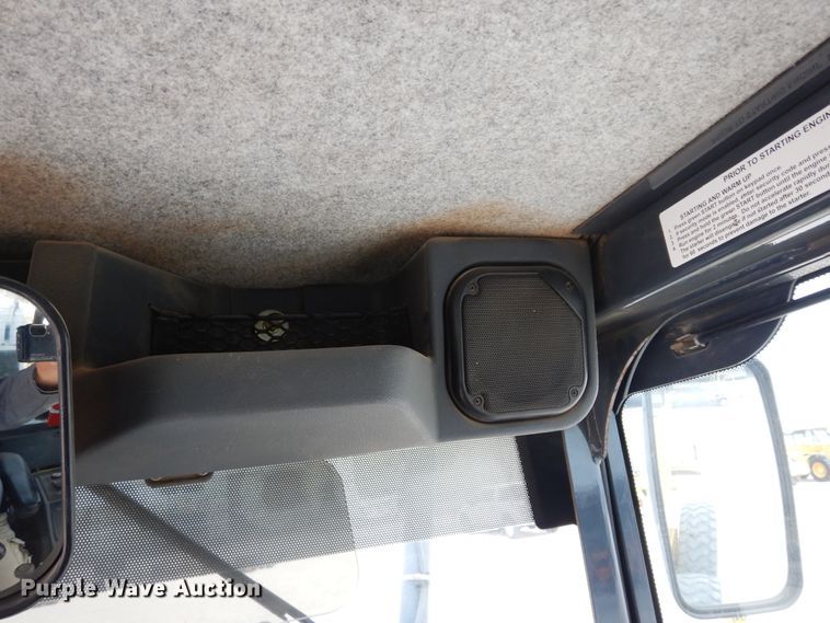 image for item DP3951 2012 John Deere 672G motor grader