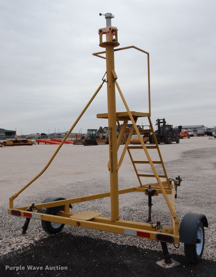 image for item DP3951 2012 John Deere 672G motor grader