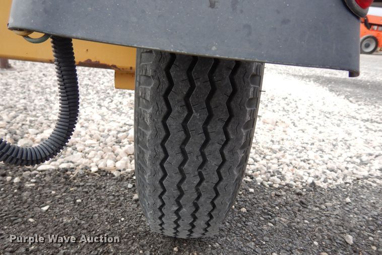 image for item DP3951 2012 John Deere 672G motor grader