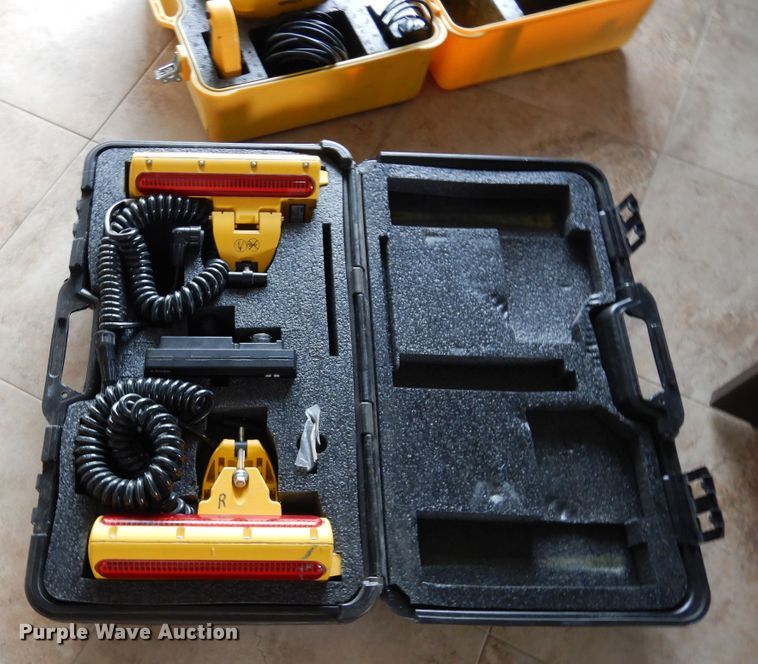 image for item DP3951 2012 John Deere 672G motor grader