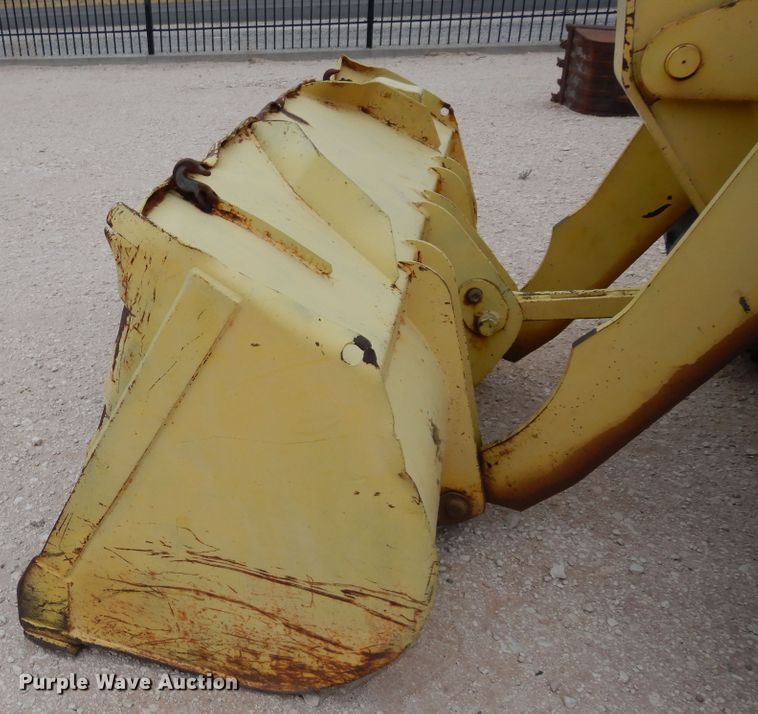 image for item DP3959 1991 John Deere 244E  wheel loader