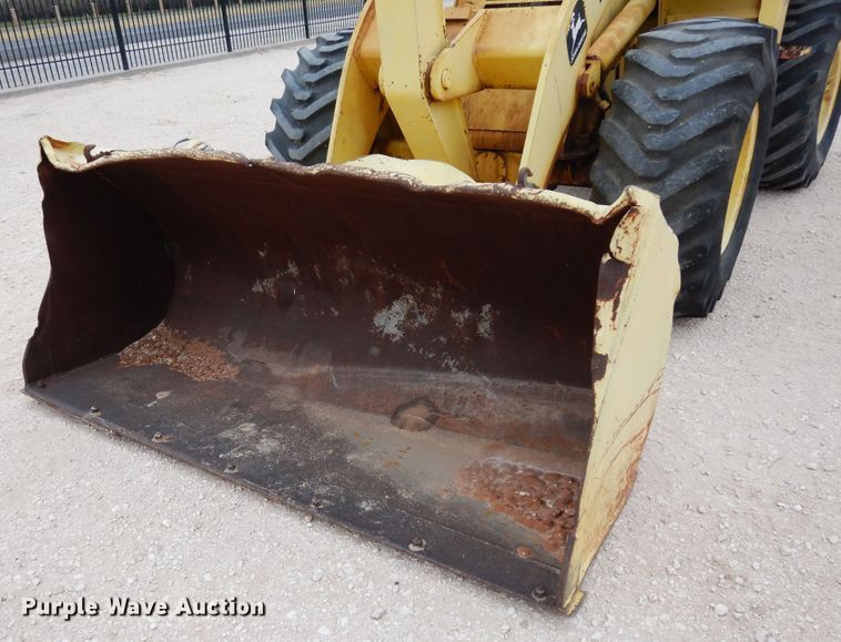 image for item DP3959 1991 John Deere 244E  wheel loader