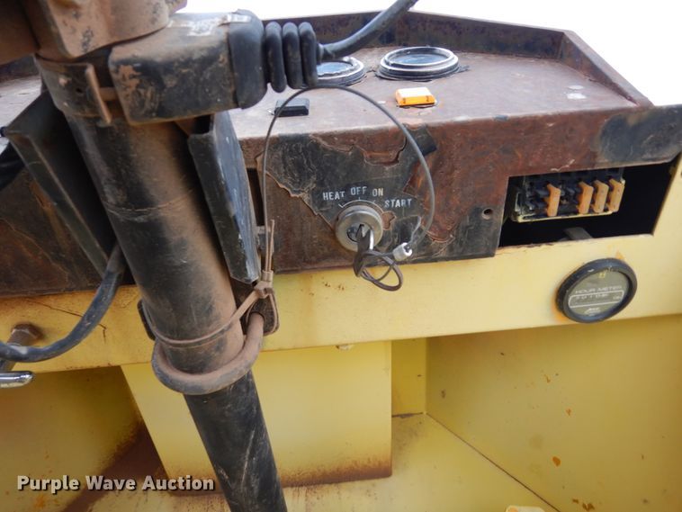 image for item DP3959 1991 John Deere 244E  wheel loader