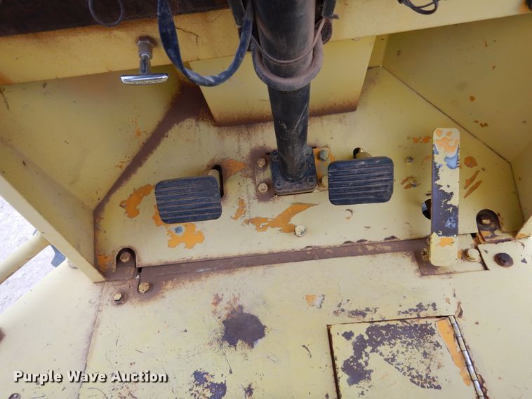 image for item DP3959 1991 John Deere 244E  wheel loader