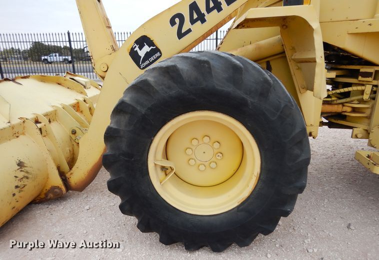 image for item DP3959 1991 John Deere 244E  wheel loader