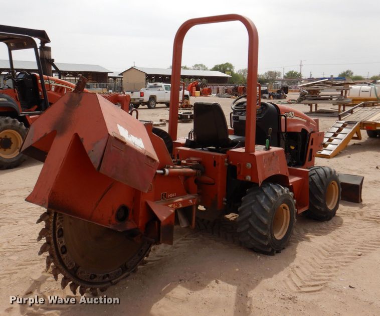 image for item DP3962 2005 Ditch Witch RT40  rock saw