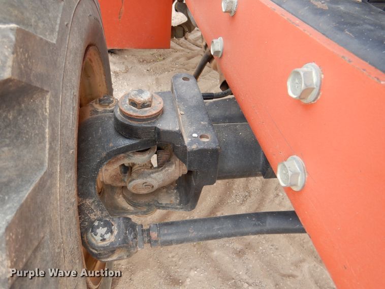 image for item DP3962 2005 Ditch Witch RT40  rock saw