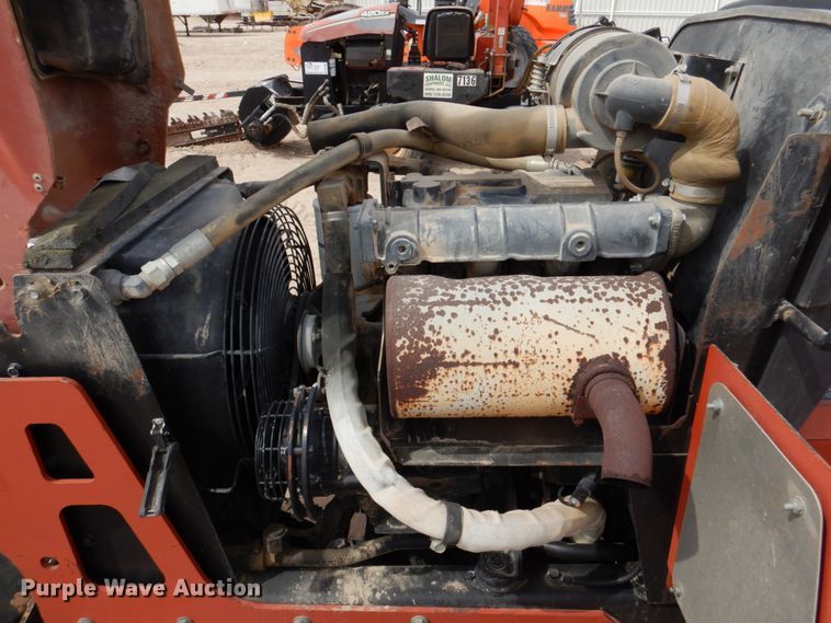 image for item DP3962 2005 Ditch Witch RT40  rock saw